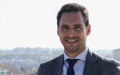 El PP de Sevilla denuncia el ataque del Gobierno de Pedro Sánchez a los jóvenes sevillanos