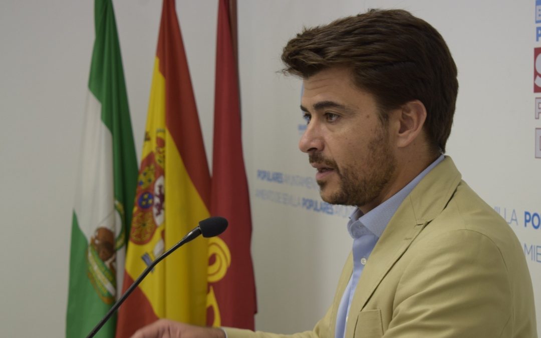 Beltrán Pérez avisa de «noches negras de botellón» en seis zonas de la ciudad durante el puente