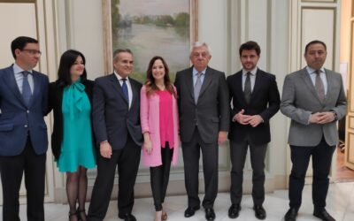 Teresa Jiménez-Becerril: “Los sevillanos deben saber que el próximo 28 de abril se juegan España”