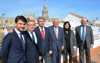 El PP afirma que los sevillanos necesitan una política fiscal como la de Madrid para que paguen menos impuestos y a su vez se recaude más