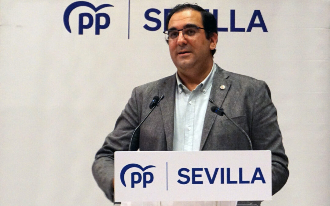 Martín Torres: “Los medios y materiales precarios de los bomberos ponen en duda el nivel de seguridad de los sevillanos”