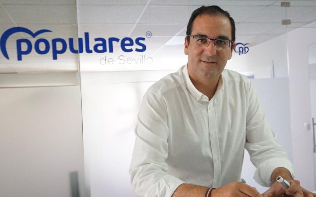 Martín Torres: “Pedimos a Javier Fernández que reclame al Gobierno de Pedro Sánchez inversiones suficiente para acabar con las continuas incidencias en los Cercanías”