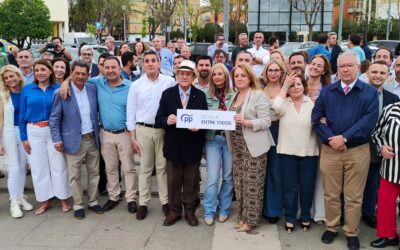 “Esaú Pérez desarrollará desde el Ayuntamiento la política de gestión eficaz y de compromiso que lidera Juanma Moreno en Andalucía”