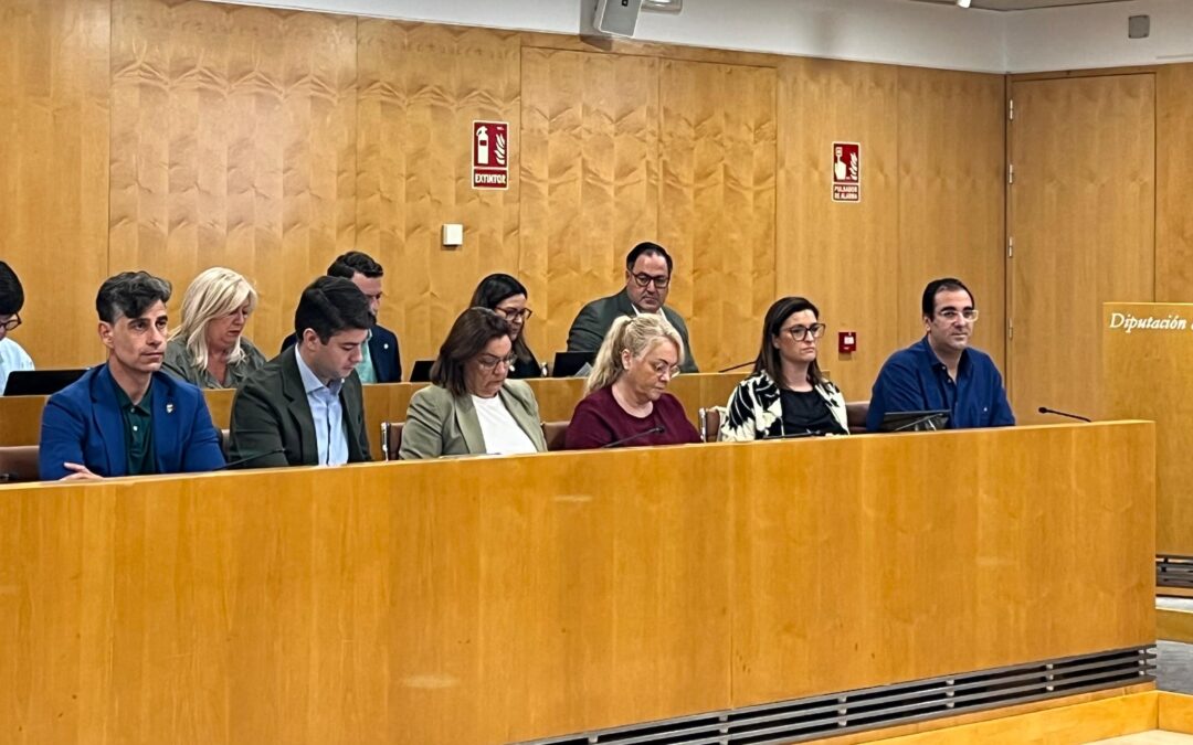 El PP de Sevilla exige transparencia ante las informaciones sobre contratos adjudicados a una empresa presuntamente vinculada al PSOE
