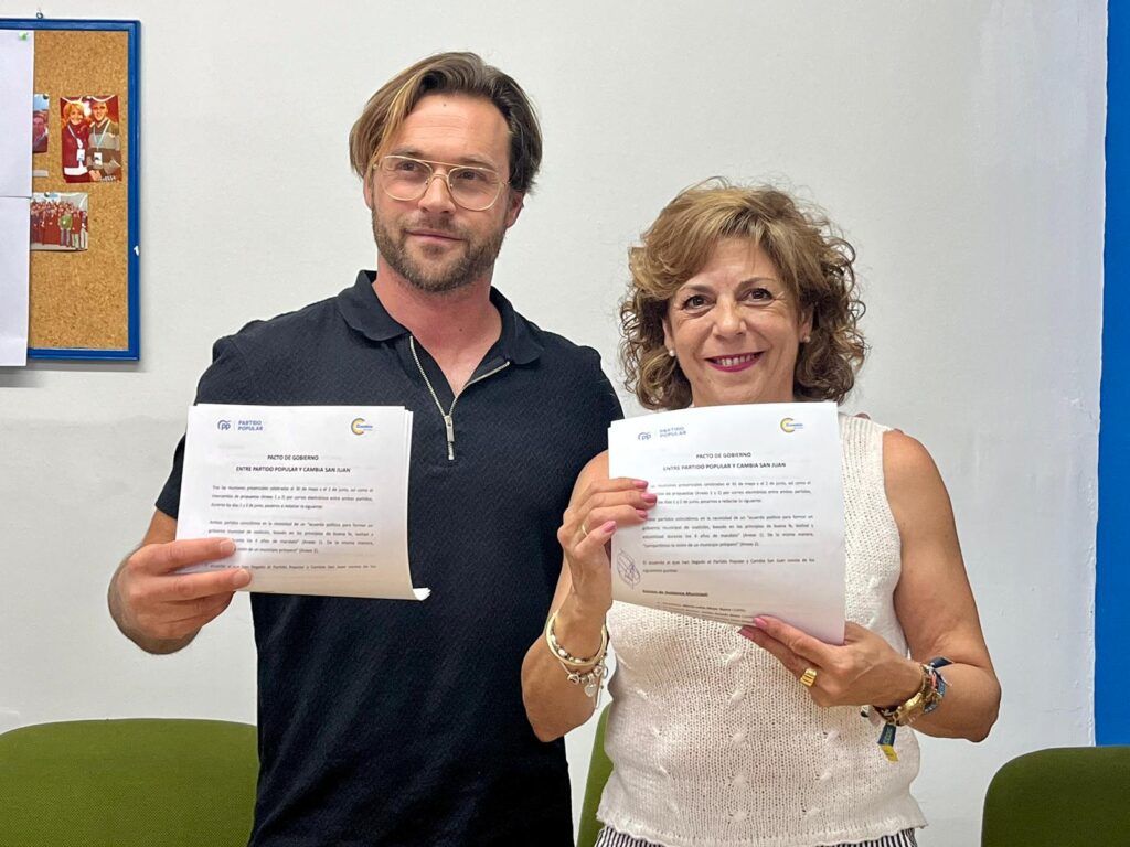 El PP y Cambia San Juan alcanzan un acuerdo para trabajar por el futuro de San Juan de Aznalfarache durante los próximos 4 años