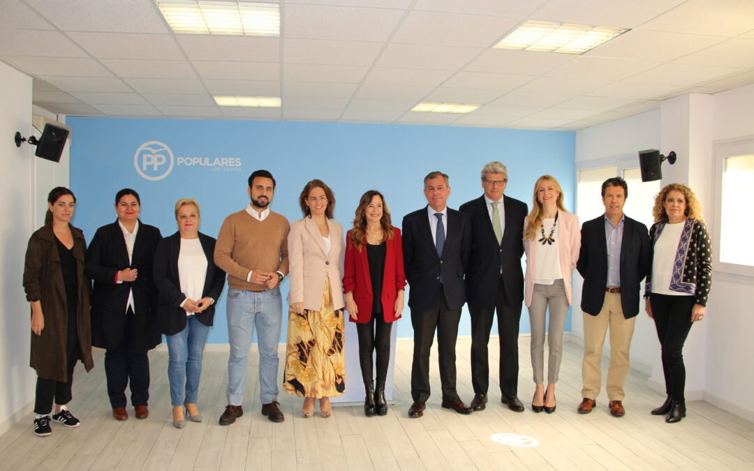 Teresa Jiménez-Becerril: “El futuro de Sevilla depende de la unidad de España; no nos podemos permitir permanecer al margen”