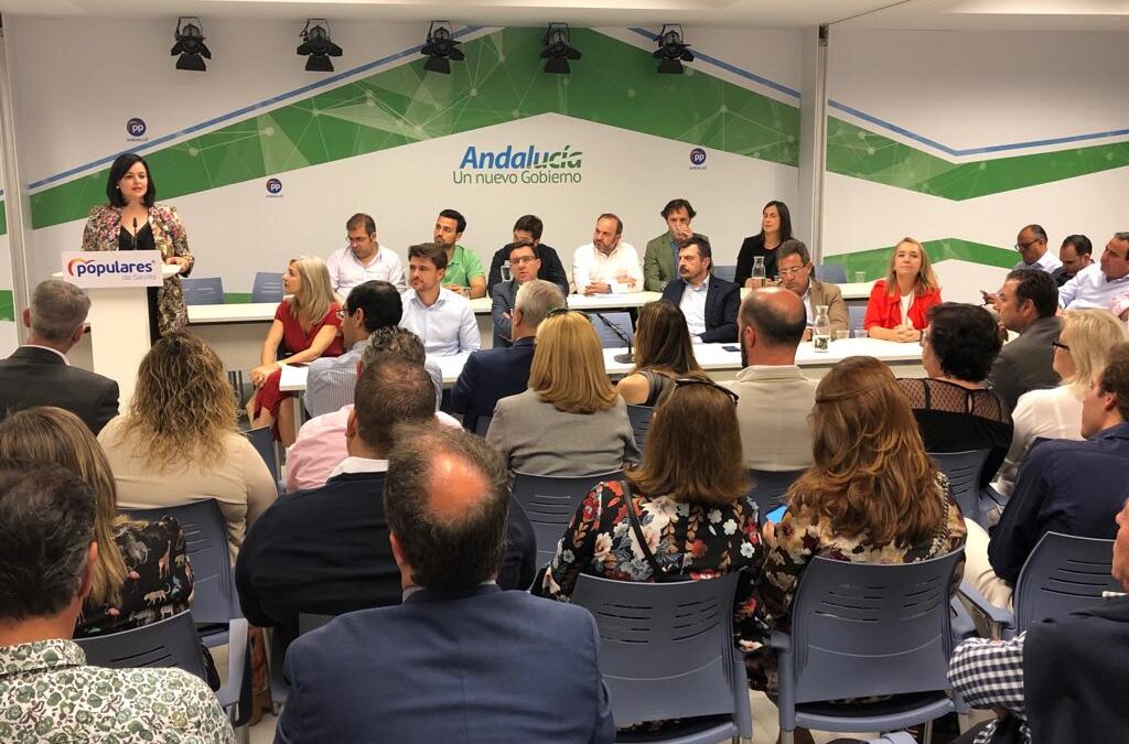 El PP de Sevilla aspira a alcanzar pactos en una decena de municipios además de las nueve mayorías absolutas logradas