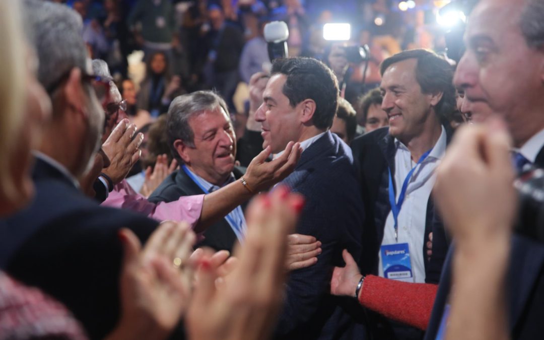 Juanma Moreno destaca la ola de ilusión que invade al PP por el cambio en España