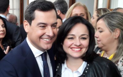 Virginia Pérez muestra su orgullo por la investidura de Juanma Moreno “en un momento histórico que los sevillanos llevamos esperando mucho tiempo”