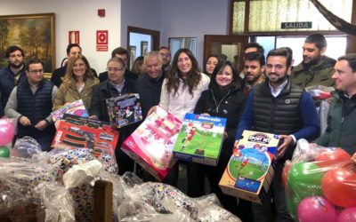 NNGG de Sevilla entrega 2.100 juguetes con destino a niños de familias desfavorecidas fruto de su campaña navideña