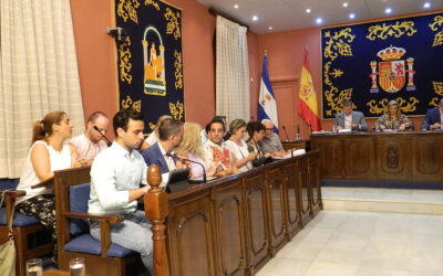 Sandra González: “PSOE y Cs han pensado más en sus bolsillos que en los alcalareños”