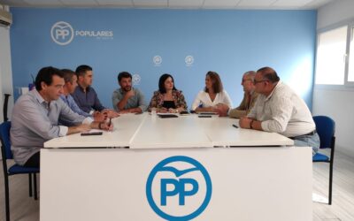 El PP de Sevilla llevará mociones a los ayuntamientos y a la Diputación para que se declare a la Policía Local como profesión de riesgo