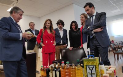 “El PP tiene las mejores propuestas de innovación para el sector agroalimentario y del metal”