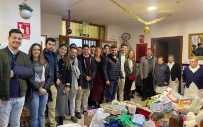 NNGG de Sevilla entrega a las Hijas de la Caridad cientos de juguetes gracias a su campaña solidaria ‘Ningún Niño sin Juguete’