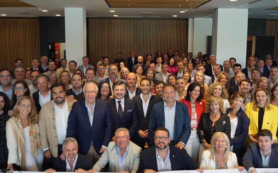 “Todos los sevillanos somos víctimas de los ataques y agravios del PSOE”