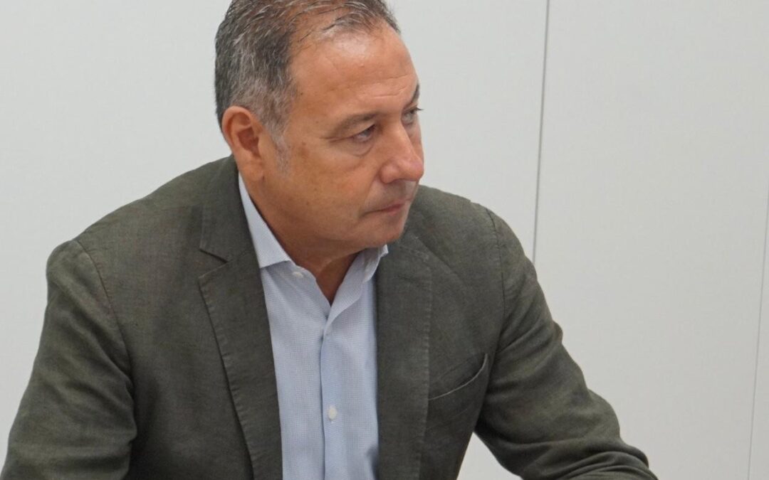 El castigo a Sevilla por parte del PSOE es inaceptable, y el silencio de los socialistas sevillanos imperdonable