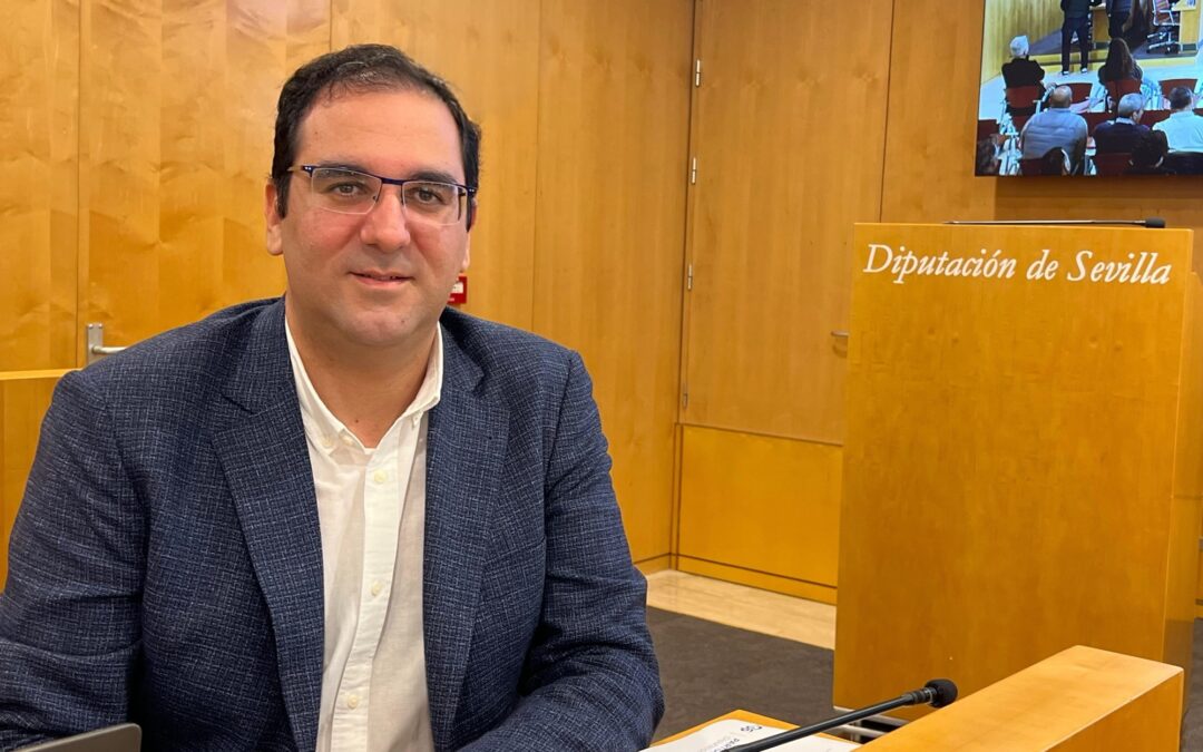 Martín Torres: “Javier Fernández gasta casi medio millón de euros de fondos de la Diputación para beneficiar a municipios gobernados por el PSOE”